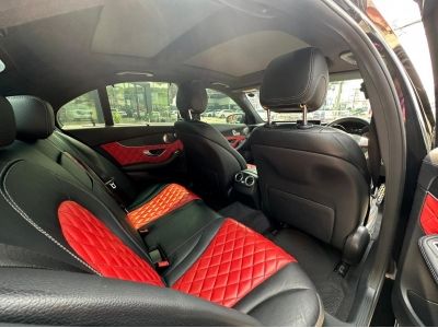 Benz C350e Amg ปี2016 สีดำเบาะแดง รูปที่ 5